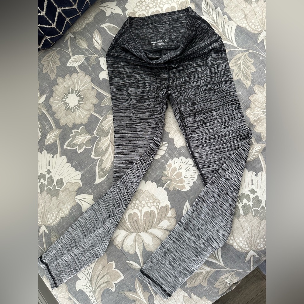 aerie Black Heathered Space-Dye Leggings